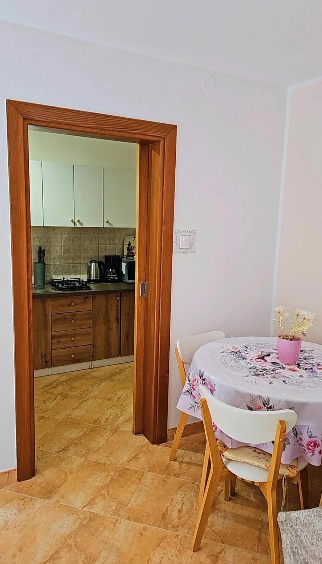 Apartment Miska & Studio Roki Dračevac 외부 사진