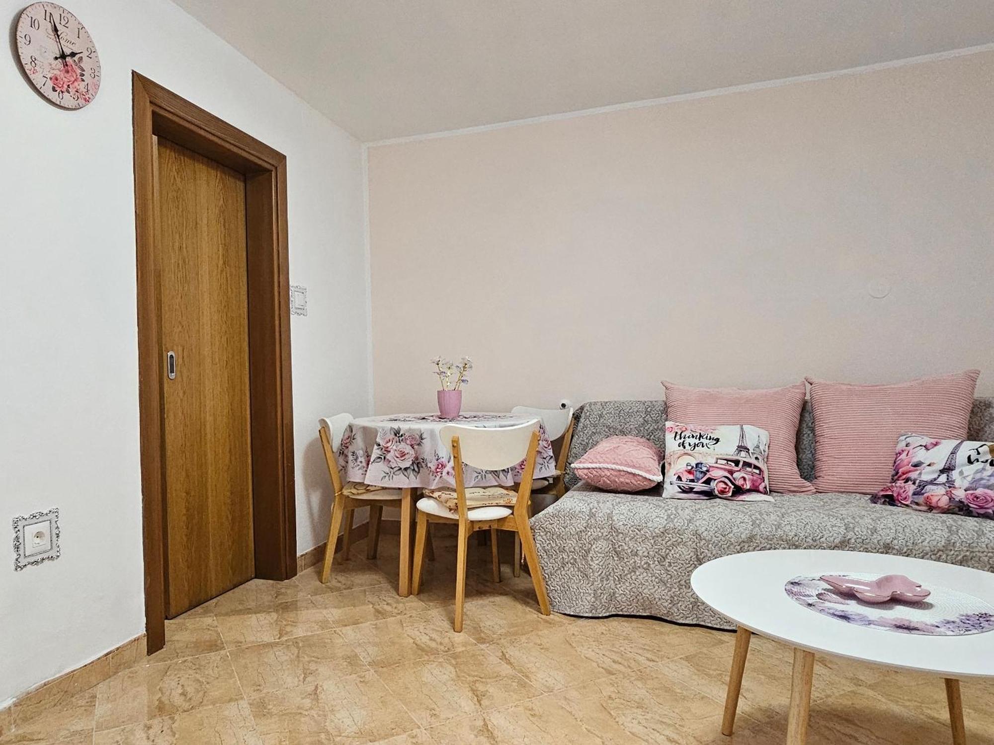 Apartment Miska & Studio Roki Dračevac 외부 사진